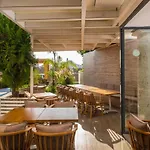 Senses Blue Boutique 4*